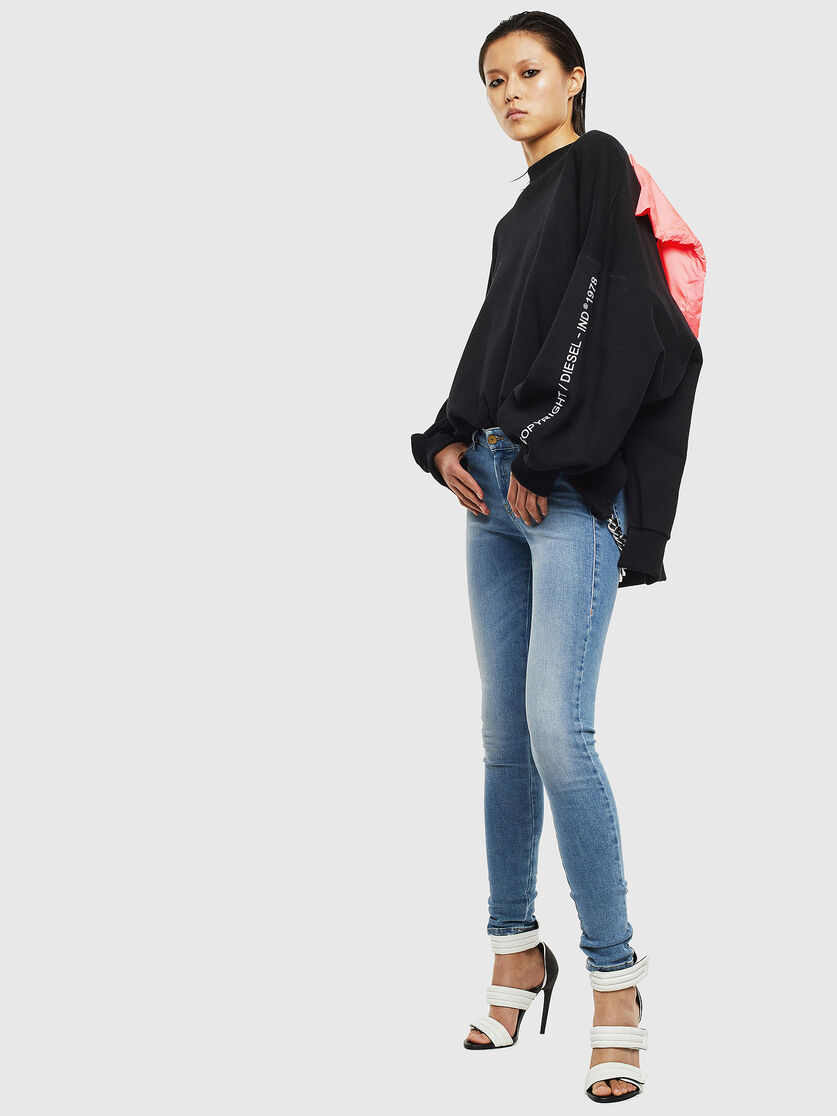 Diesel Female SLANDY Jeans.