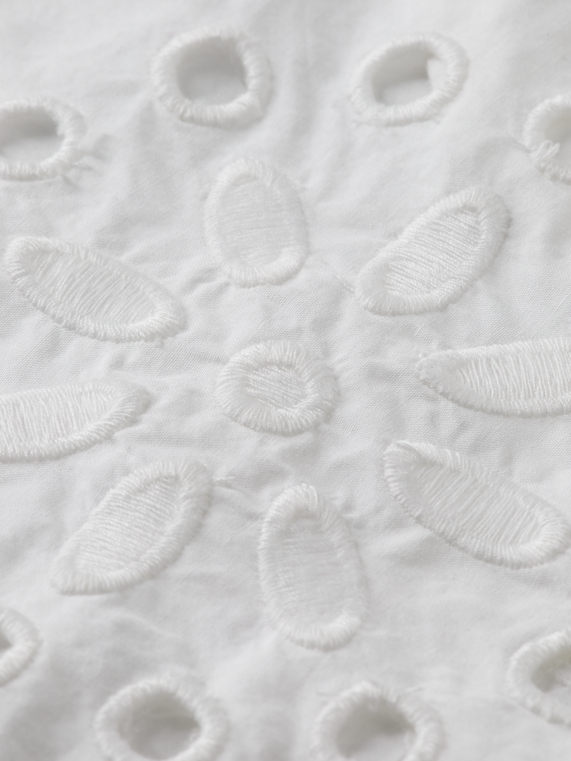 Scotch & Soda Shirt dress with embroidery detail in Organic Cotton-White - Image 8