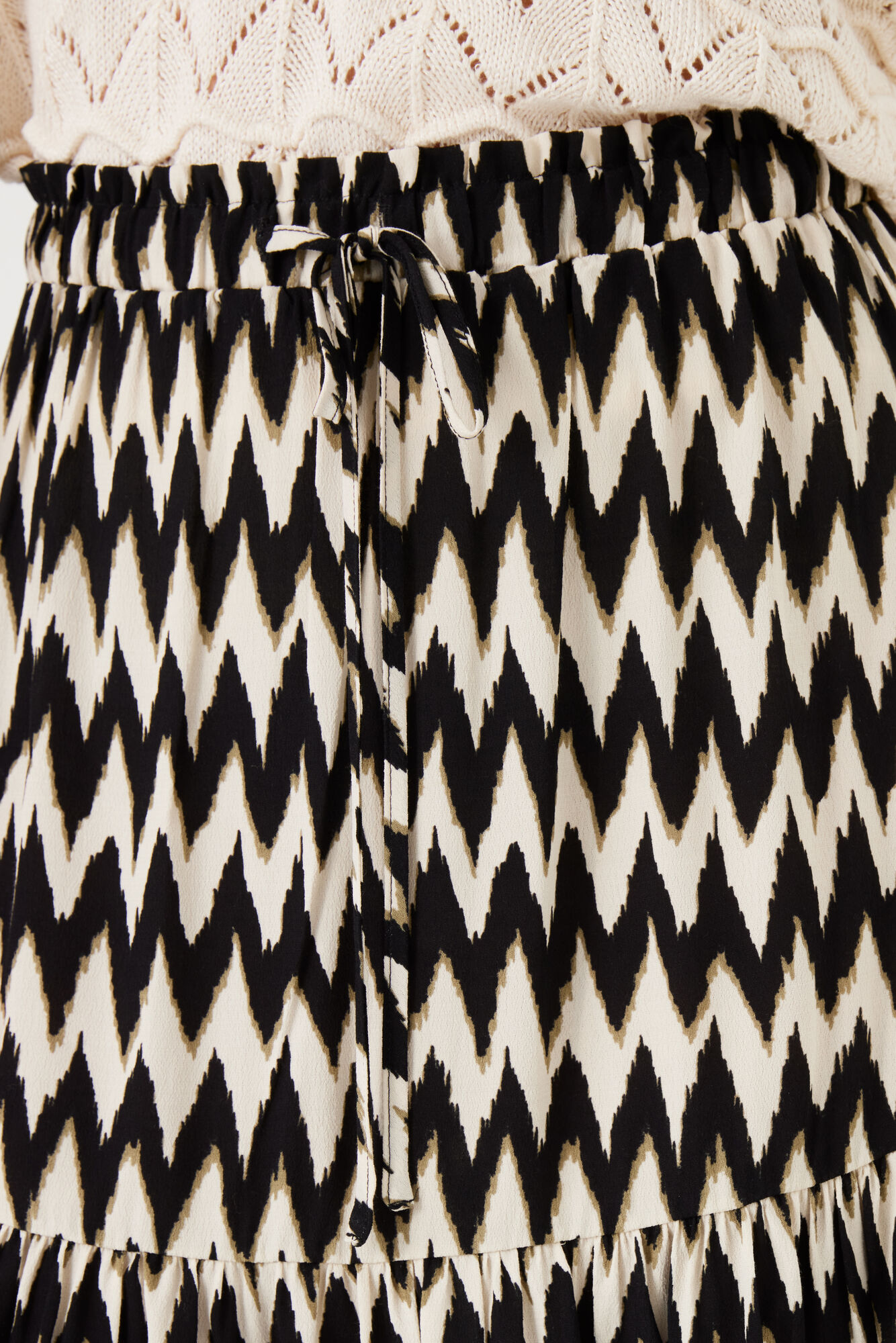 Garcia O40121 Black skirt - Image 5