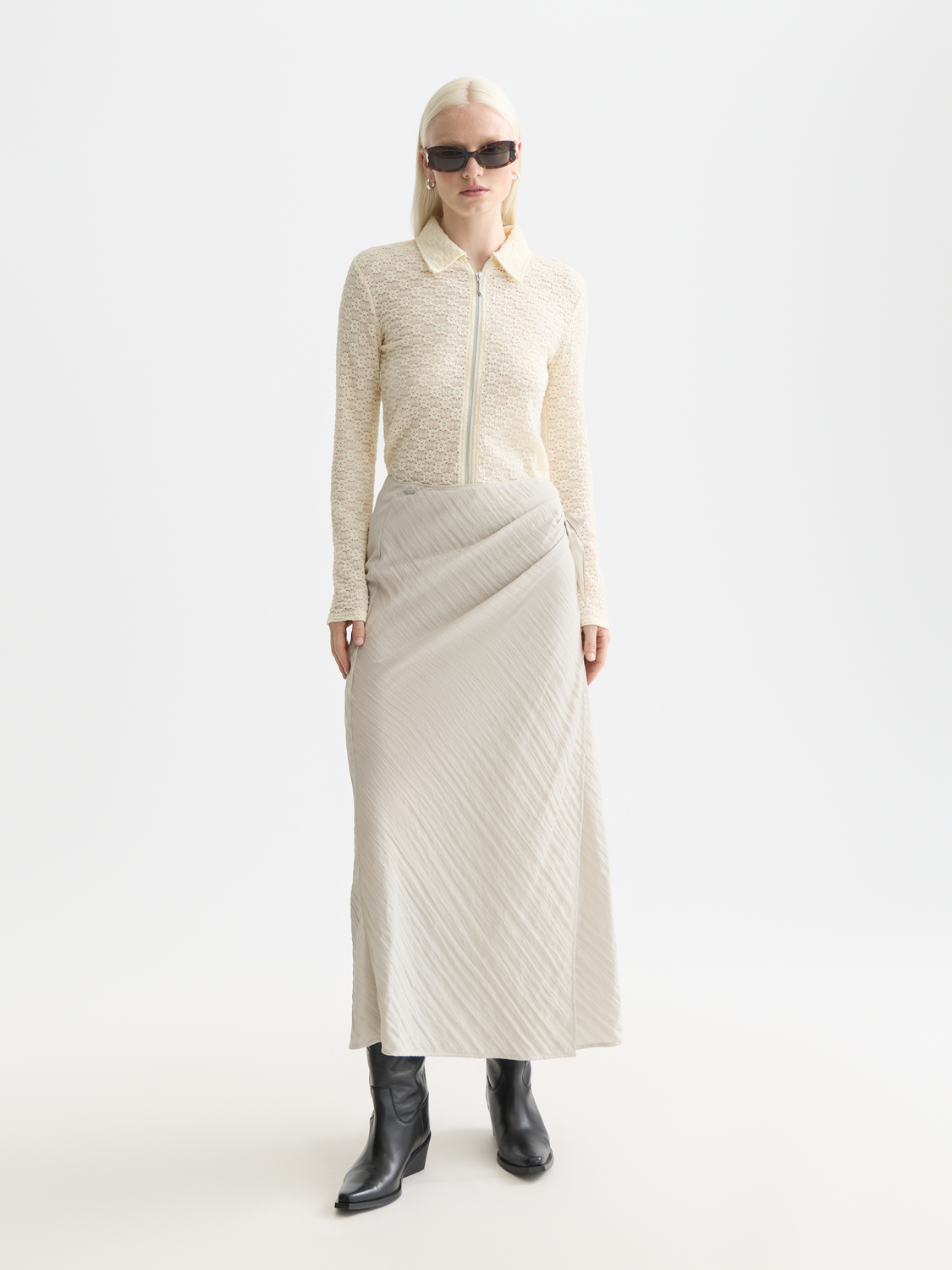 Scotch & Soda Female Zip Through Long Sleeve T-shirt-Eggnog - Image 3