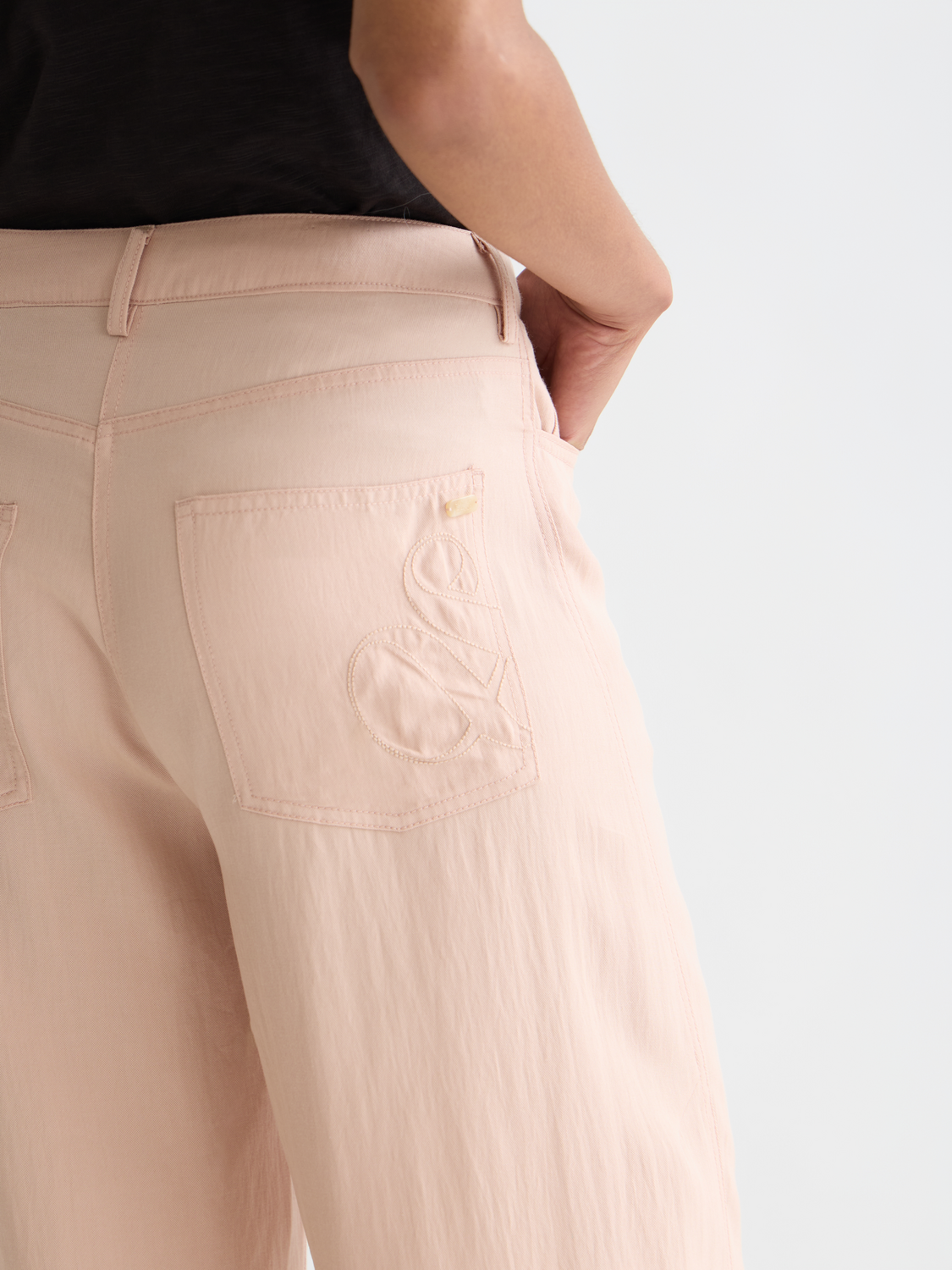 Scotch & Soda Female Lotus - Twill high rise barrel leg pants-Travertine-L.32 - Image 4