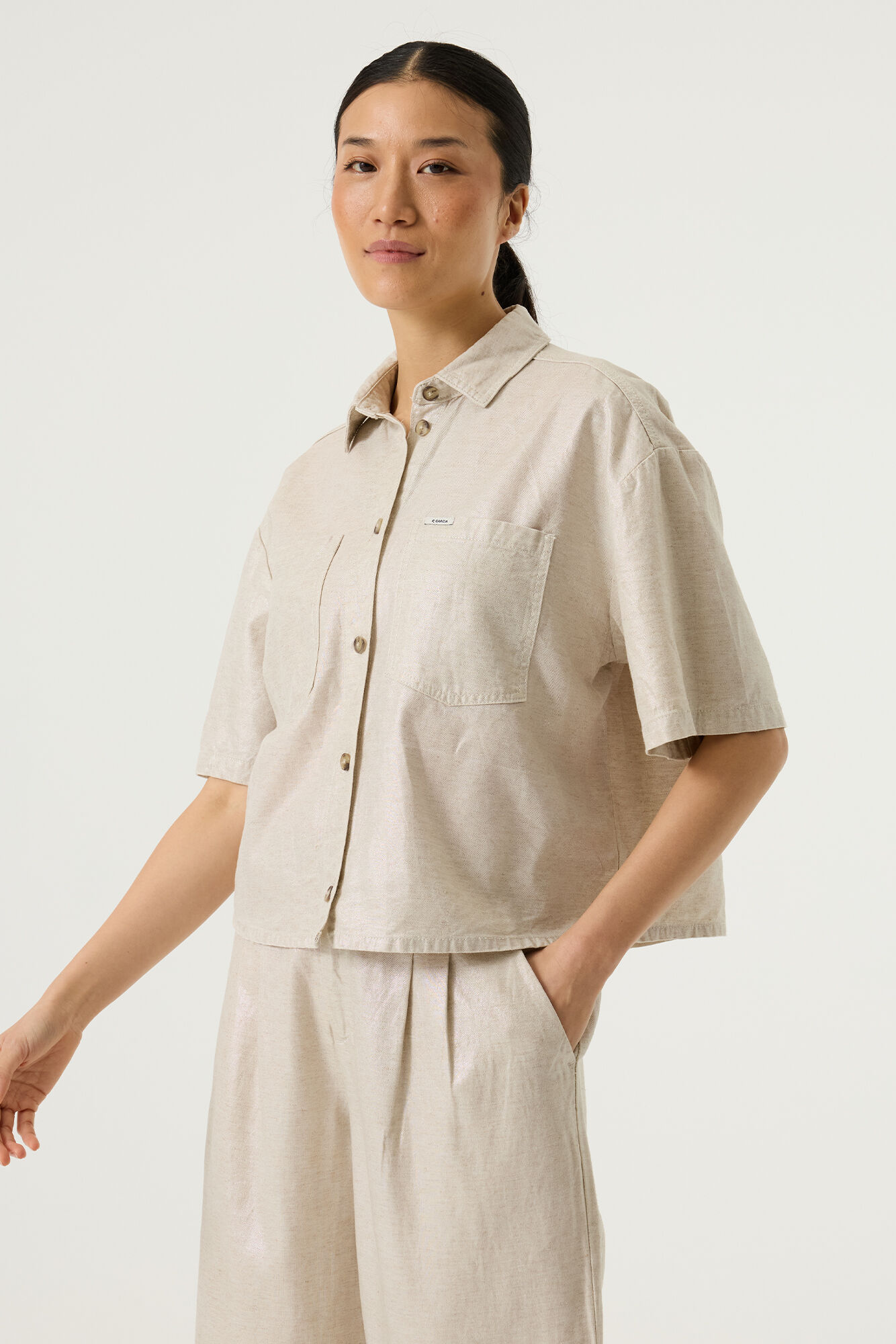 Garcia Female button up linen shirt -ecru coated